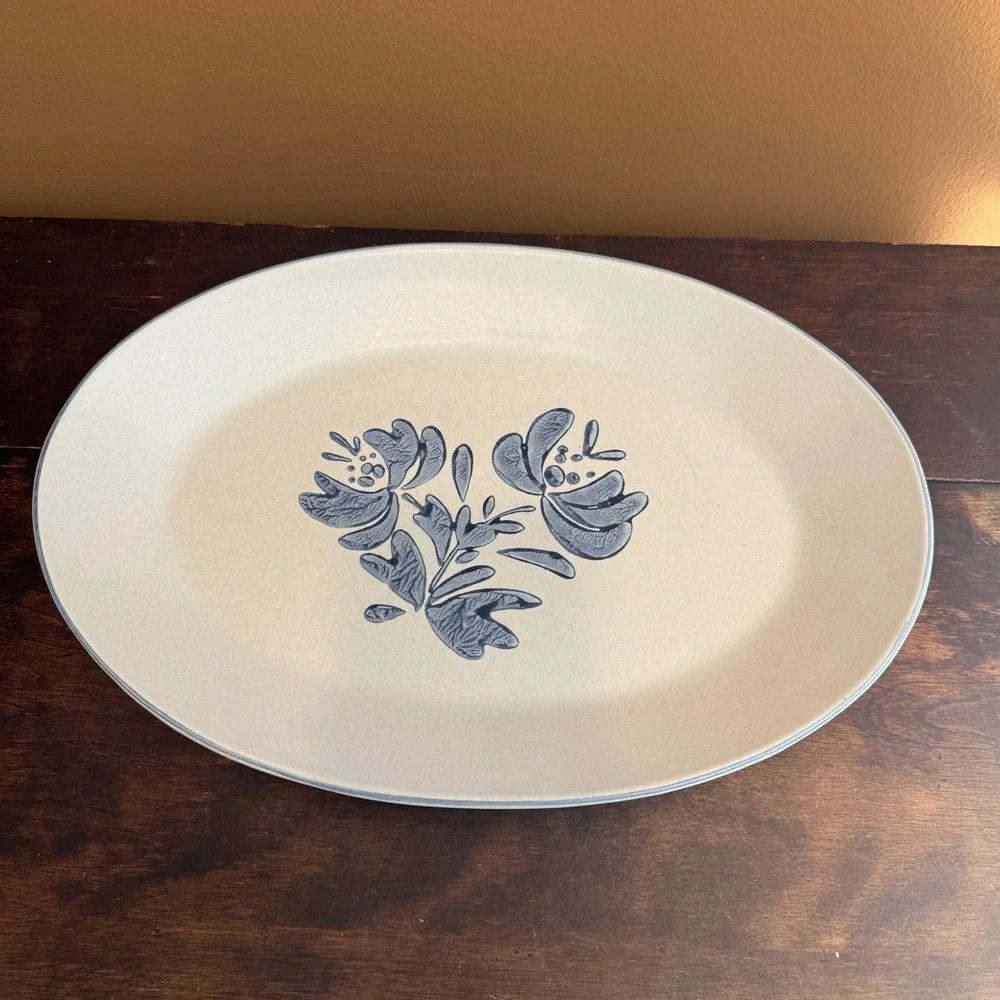 Pfaltzgraff Yorktowne Beige Blue Floral Oval‎ Serving Platter Dish 16 Vintage